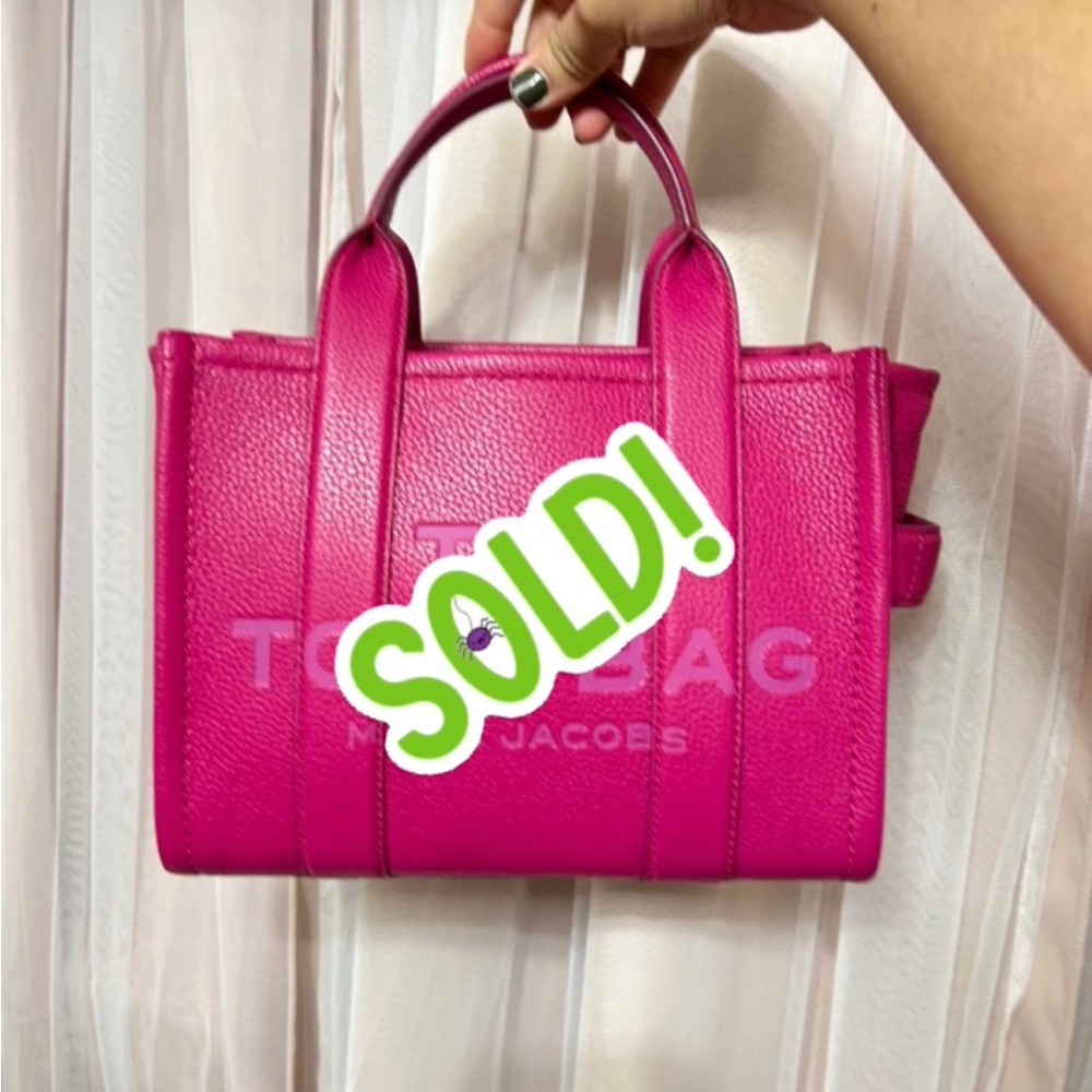 Like New Marc Jacobs small tote bag in Lipstick Pink